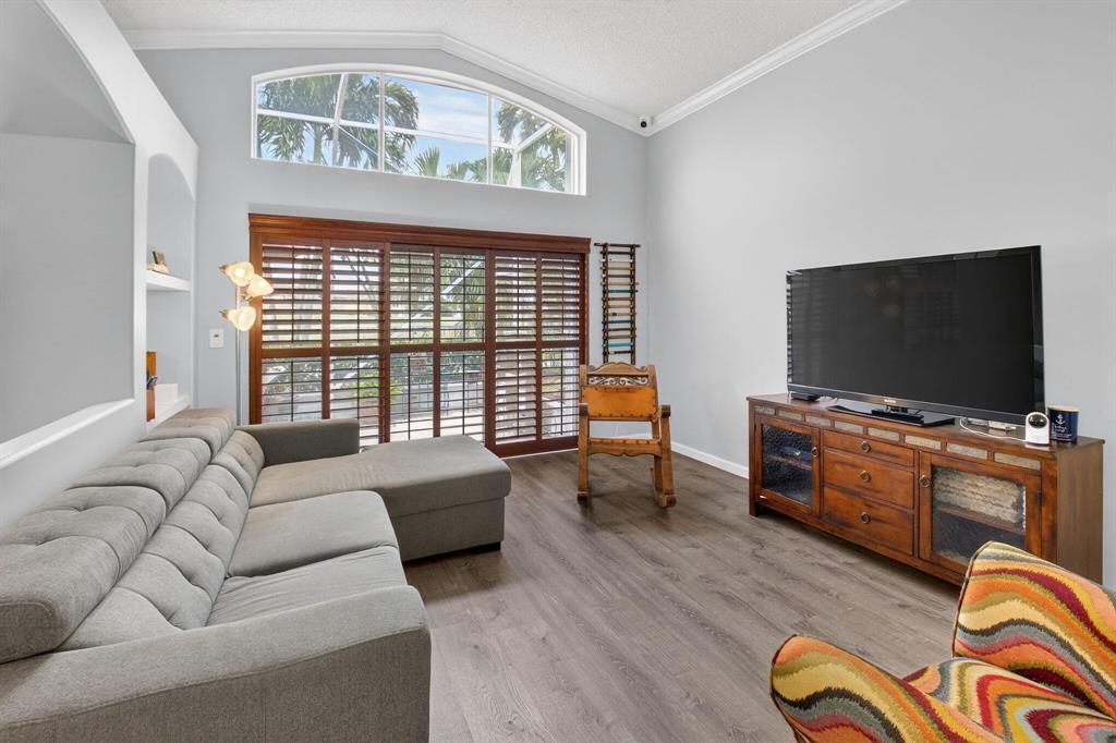 WINSTON TRAILS PAR 1 - Residential