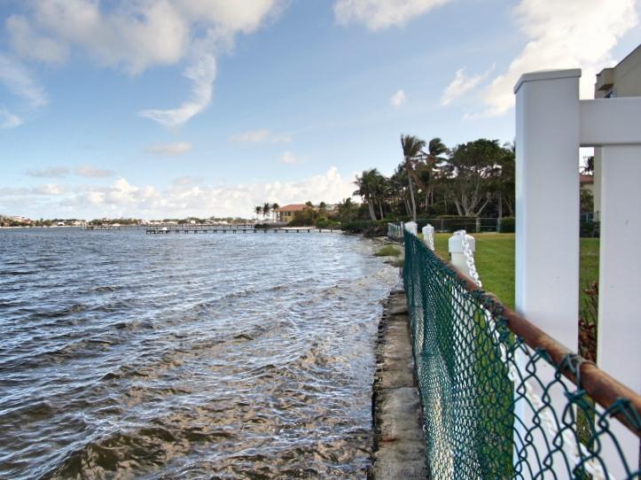 PALM LAKE 1 CONDO - Residential