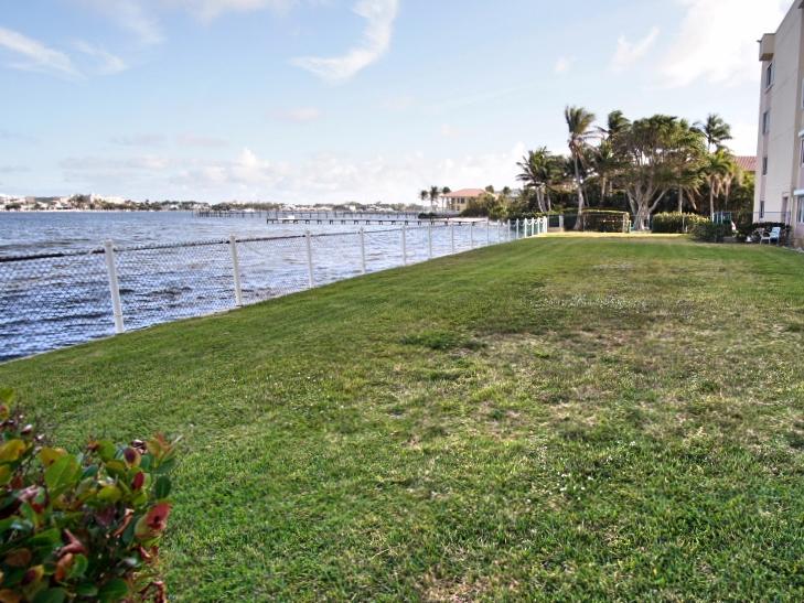 PALM LAKE 1 CONDO - Residential