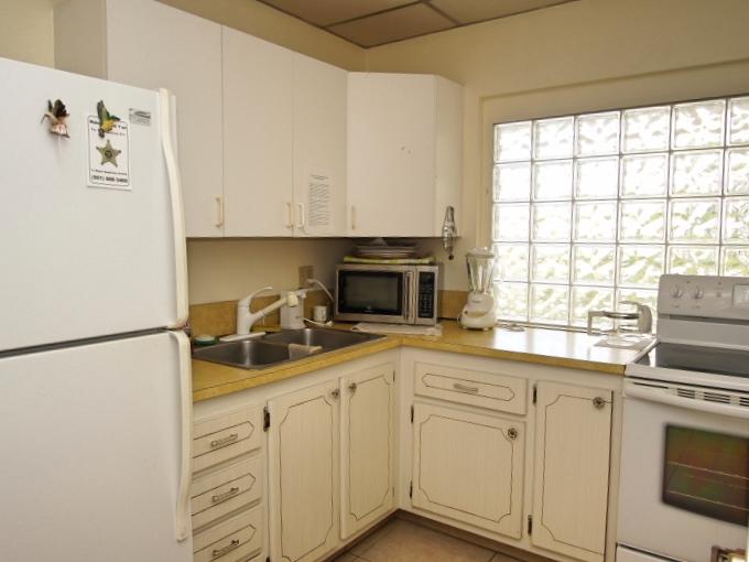 PALM LAKE 1 CONDO - Residential