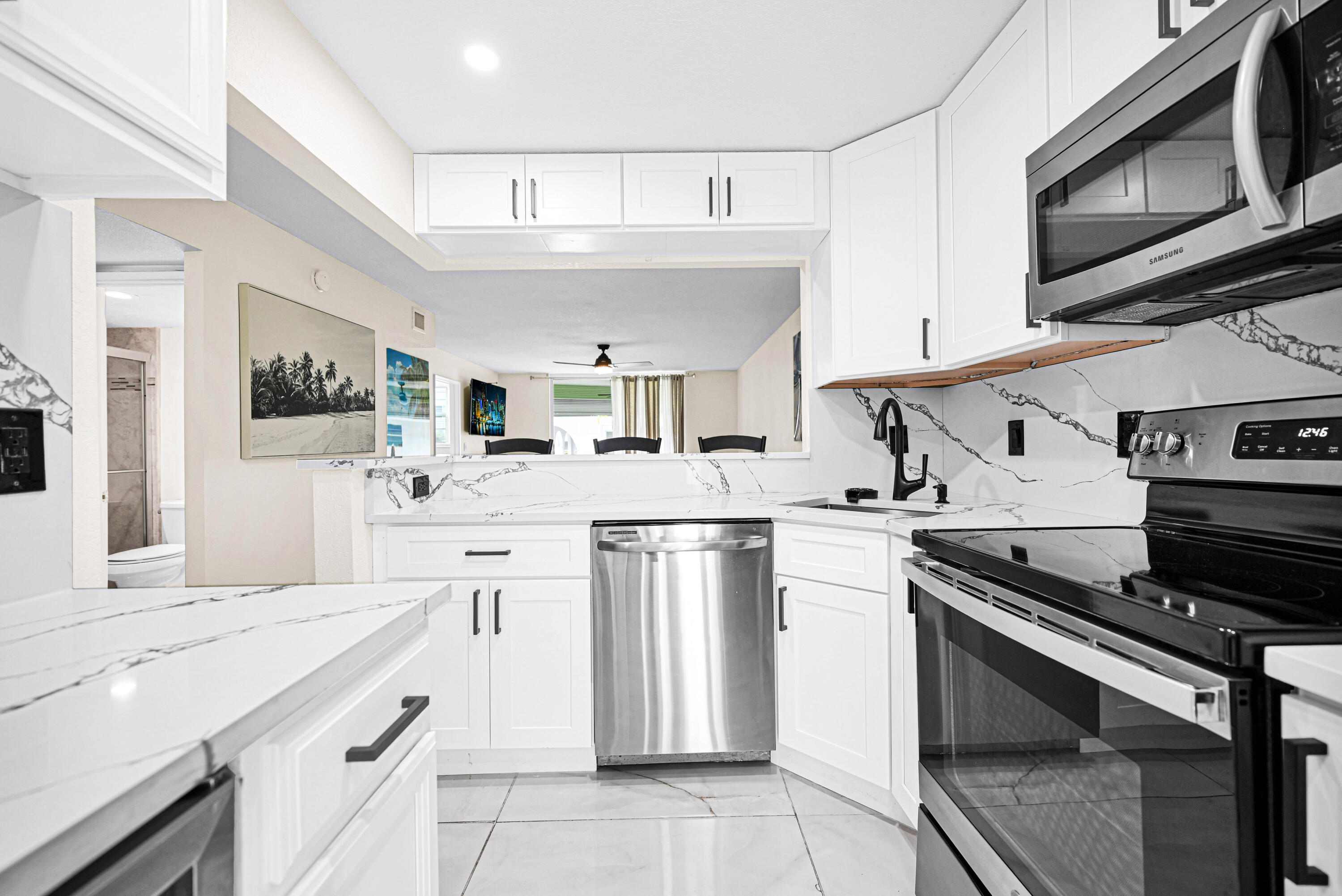 DEERFIELD BEACH GARDENS CONDO - Residential Lease