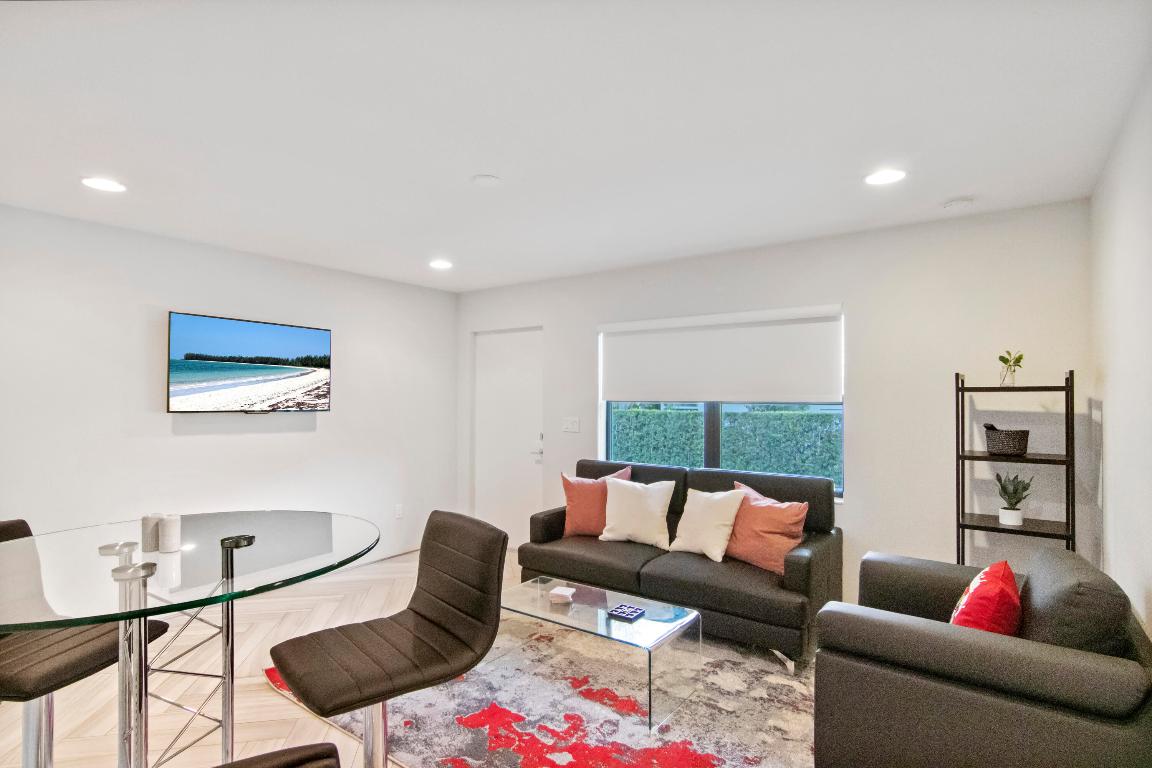 Deleray - Residential Income