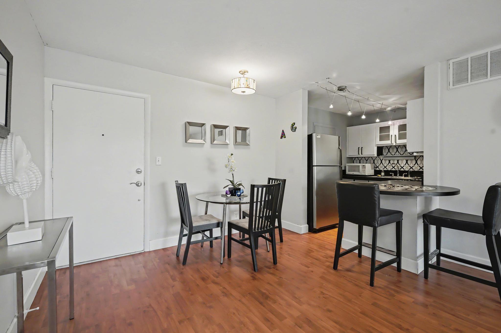 3000 NE 16th Ave 305