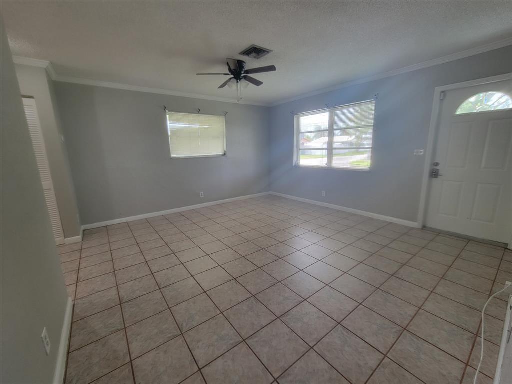 2634 NW 51st Pl