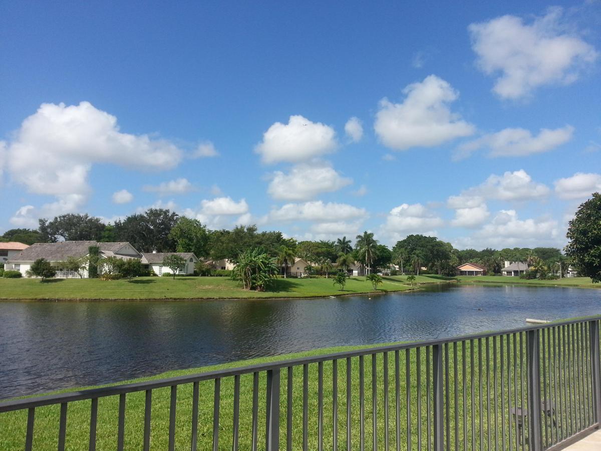 4020 NW 24th Ter Terrace