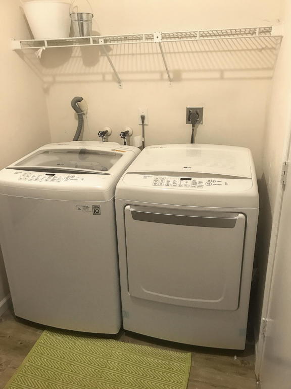 RAINBOW LAKES TR B PH 1 - Residential