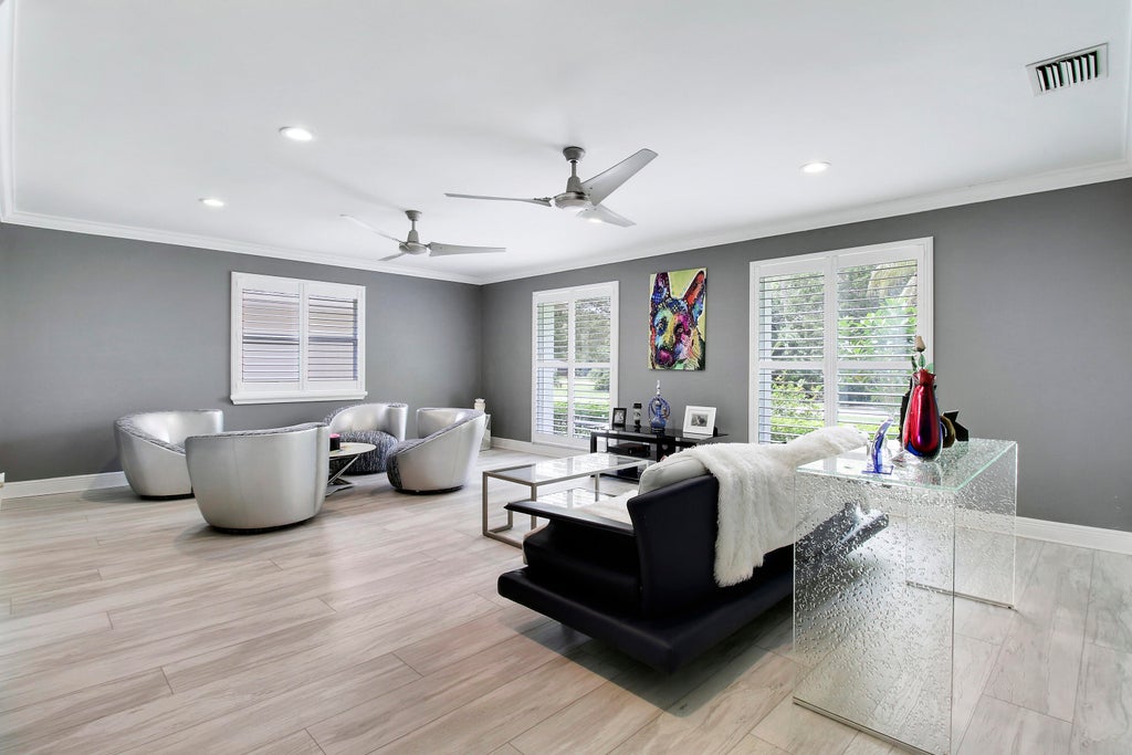Photo of 8552 Thousand Pines Circle, West Palm Beach, FL 33411 (MLS # B26076838)