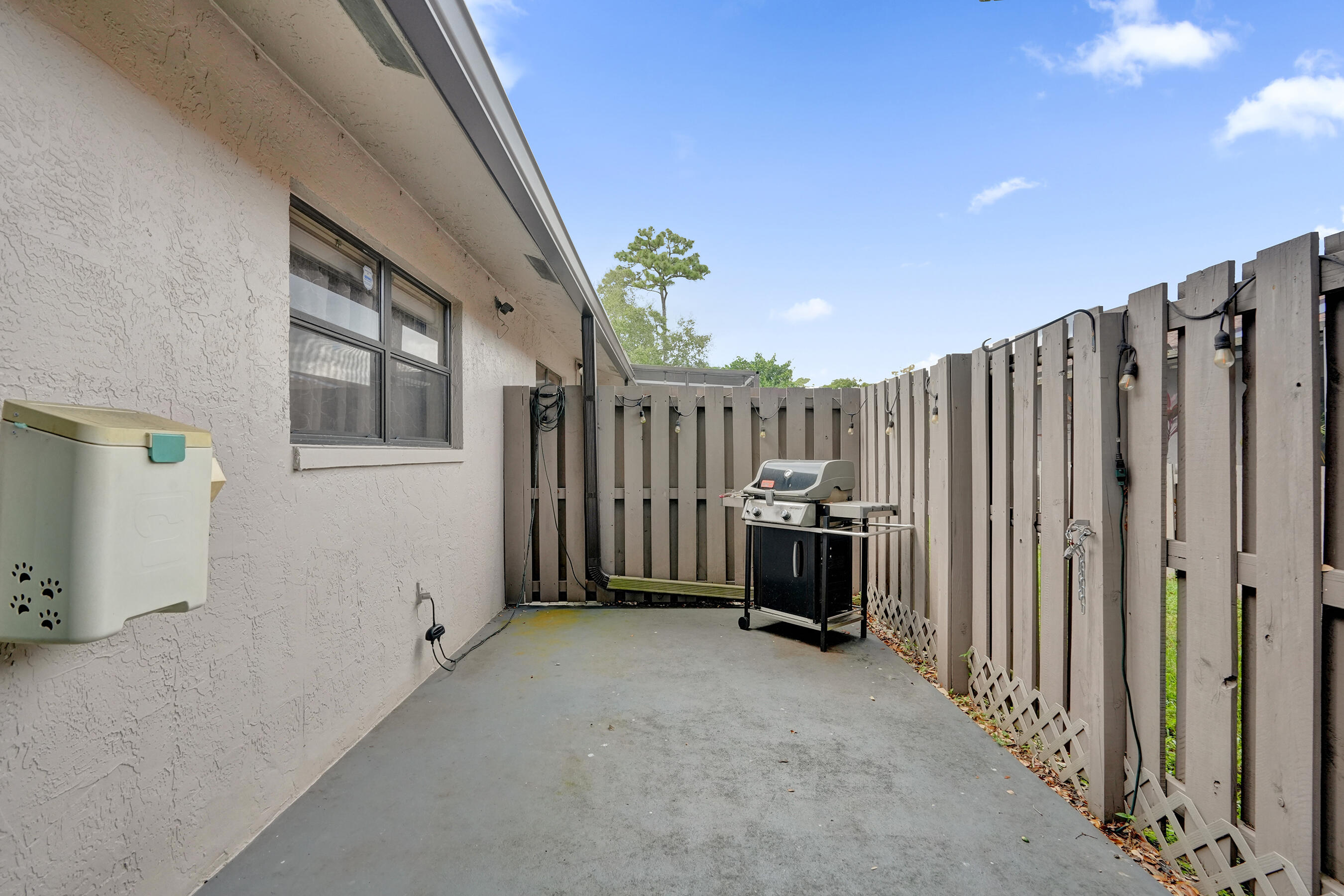 BONAIRE VILLAGE AT WOODMONT - Residential