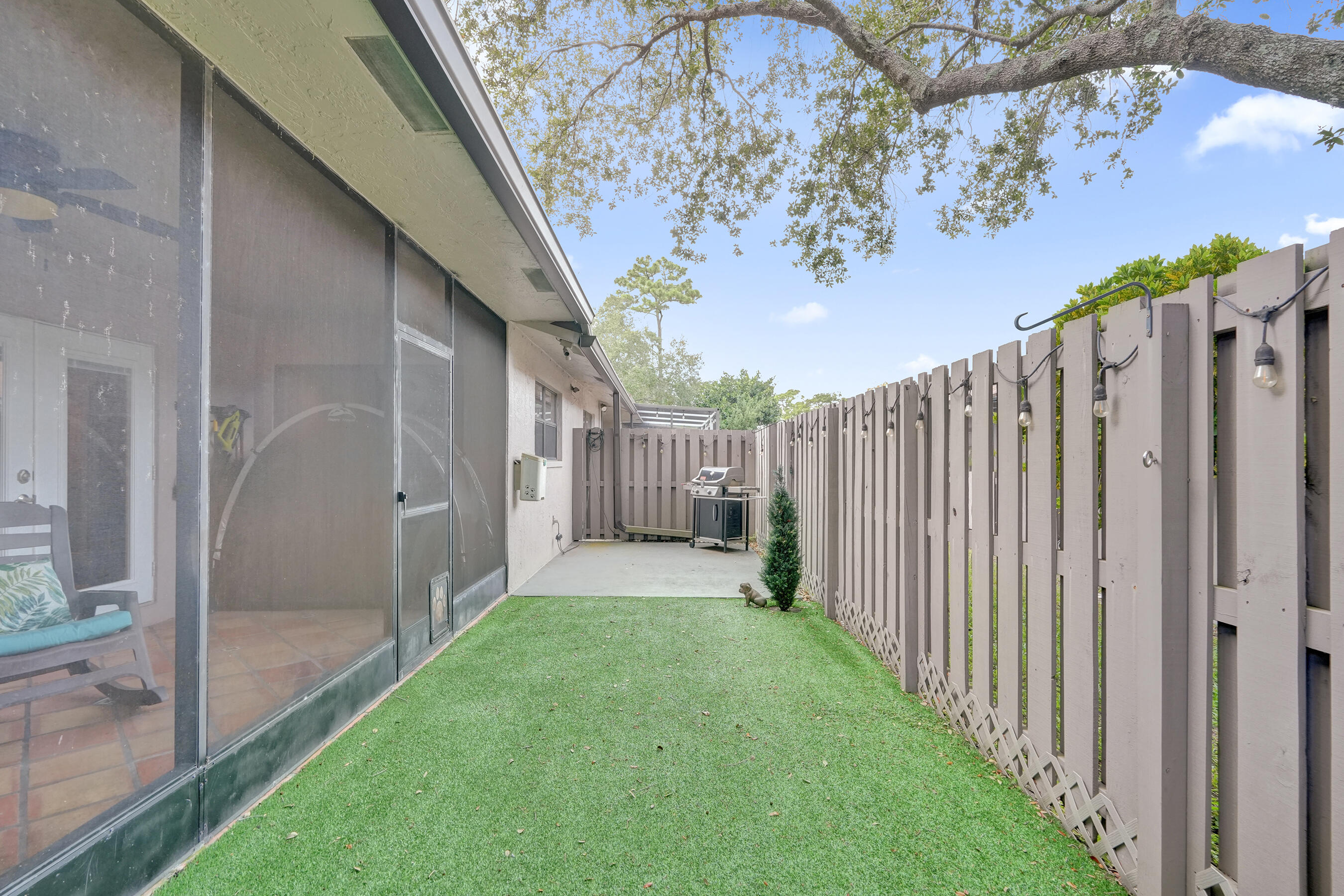 BONAIRE VILLAGE AT WOODMONT - Residential