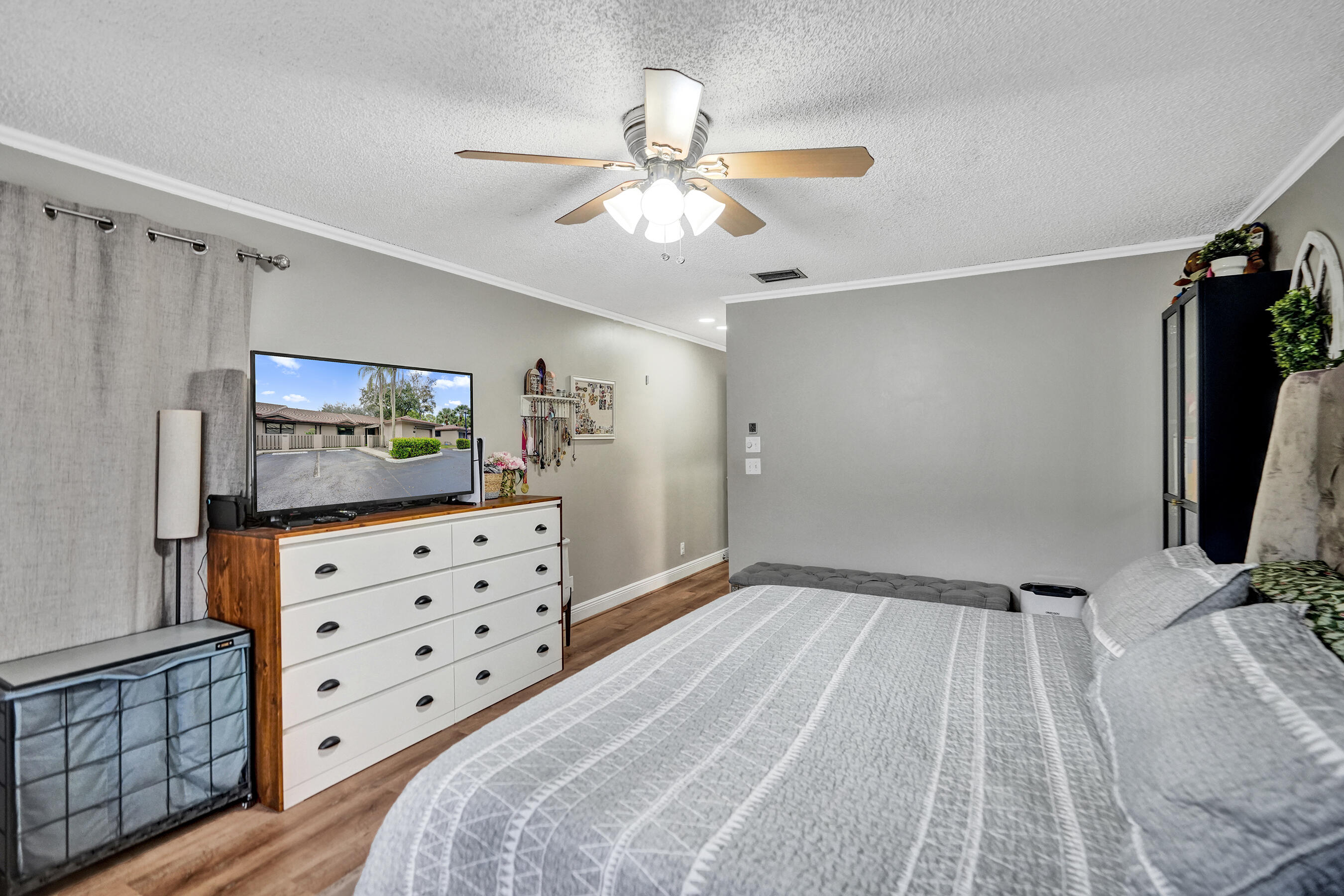 BONAIRE VILLAGE AT WOODMONT - Residential