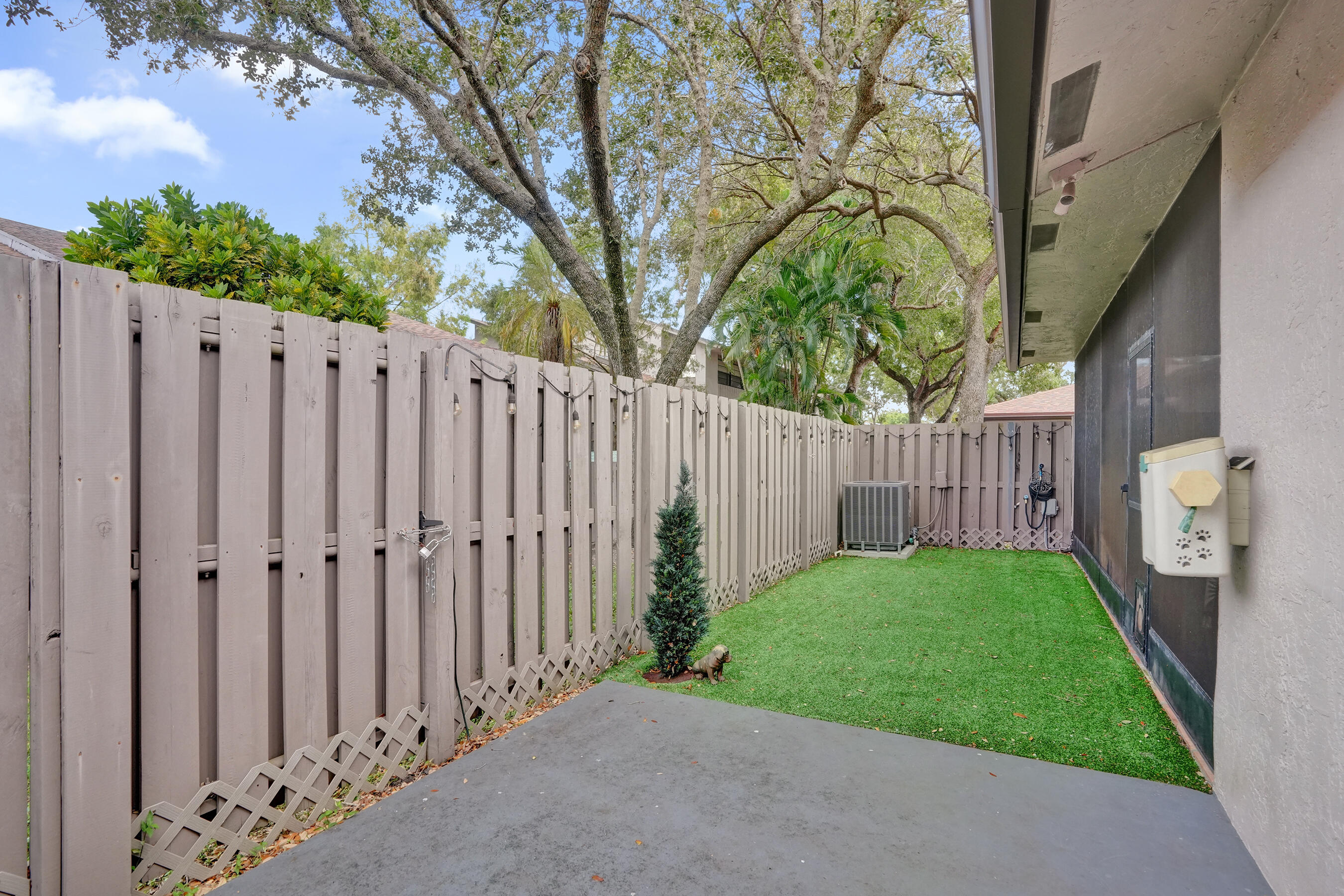 BONAIRE VILLAGE AT WOODMONT - Residential