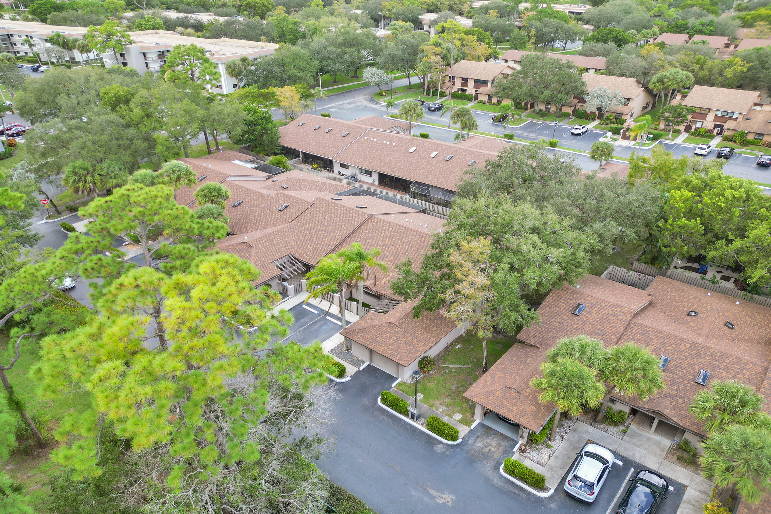 BONAIRE VILLAGE AT WOODMONT - Residential