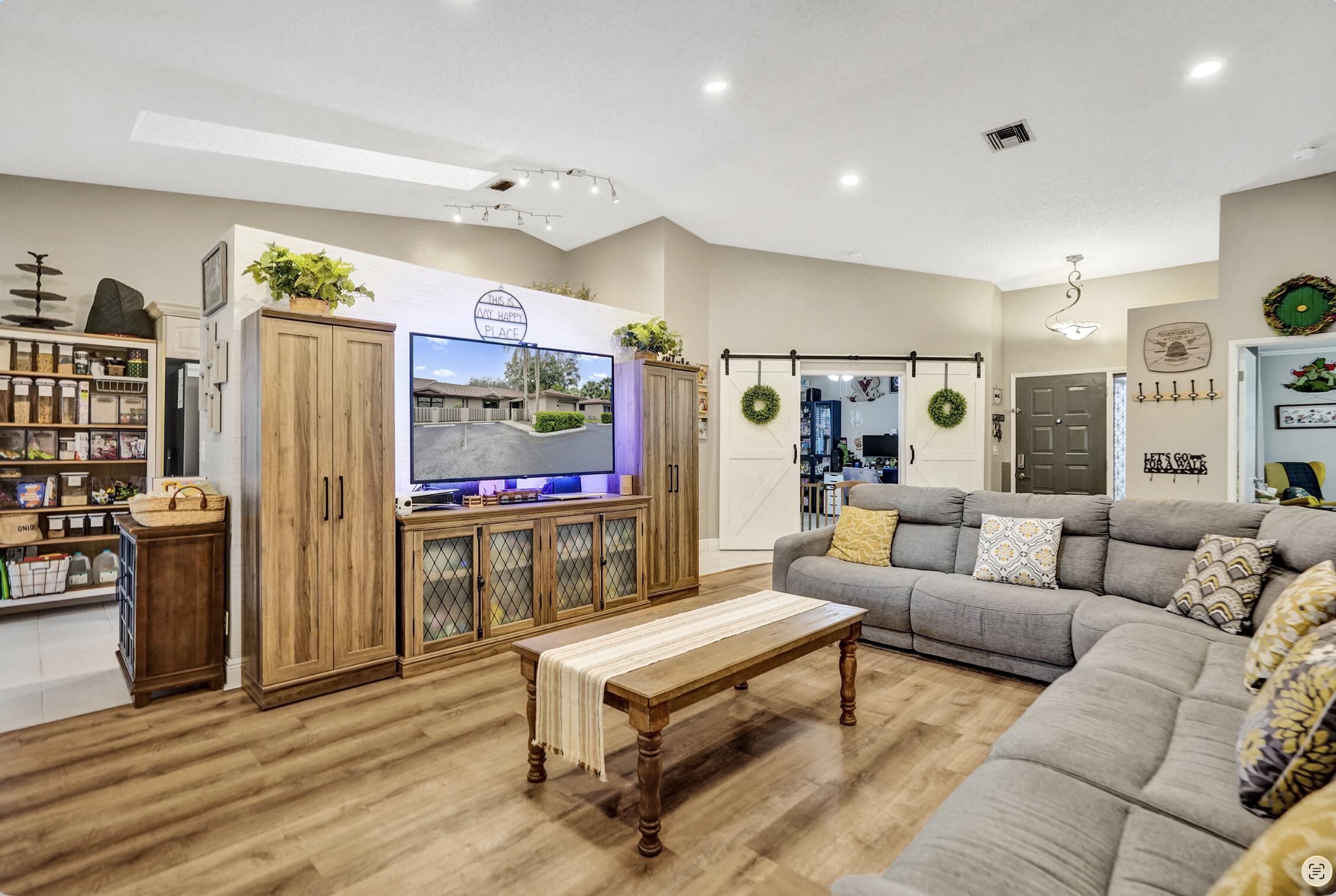 BONAIRE VILLAGE AT WOODMONT - Residential