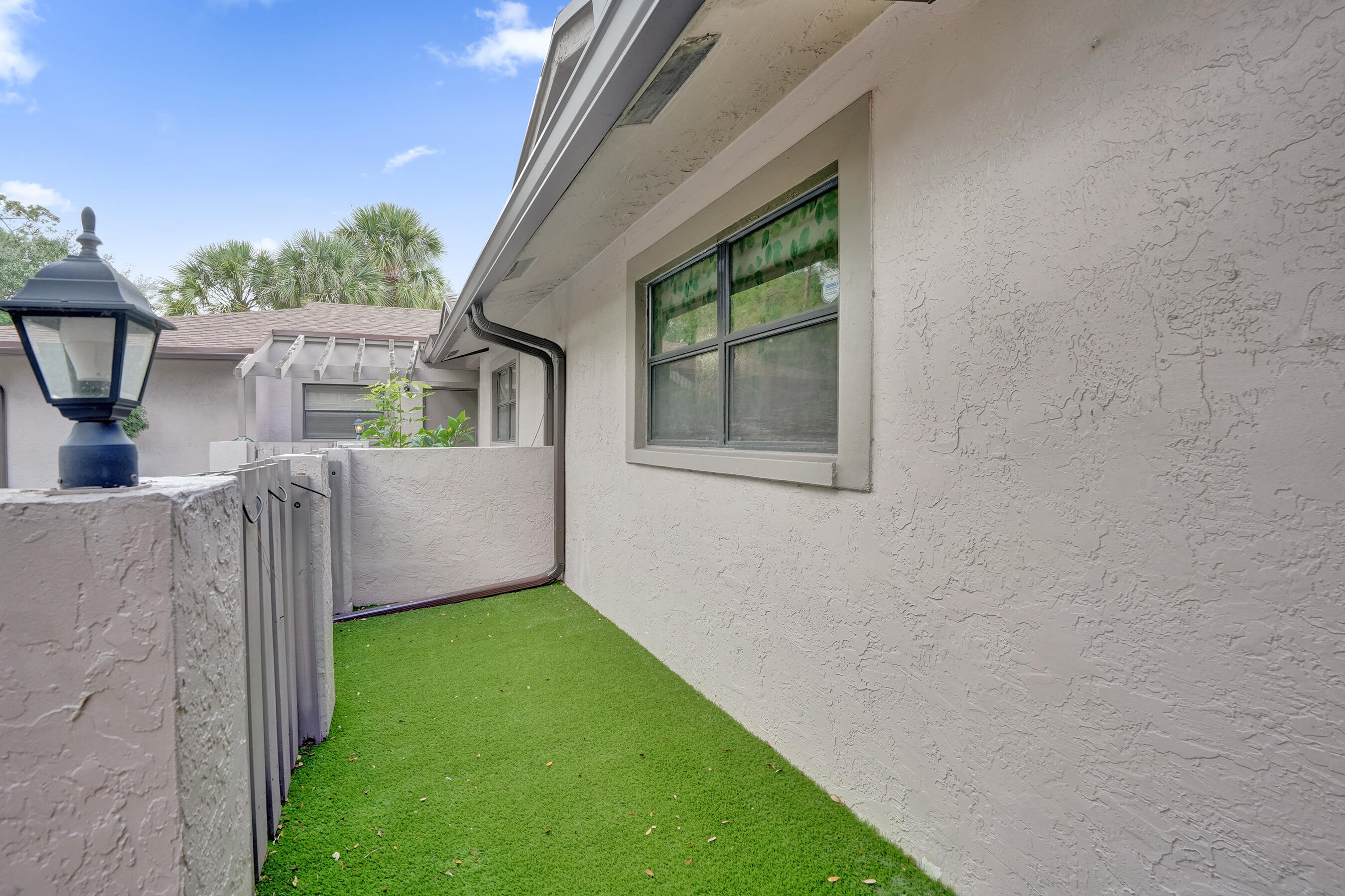 BONAIRE VILLAGE AT WOODMONT - Residential