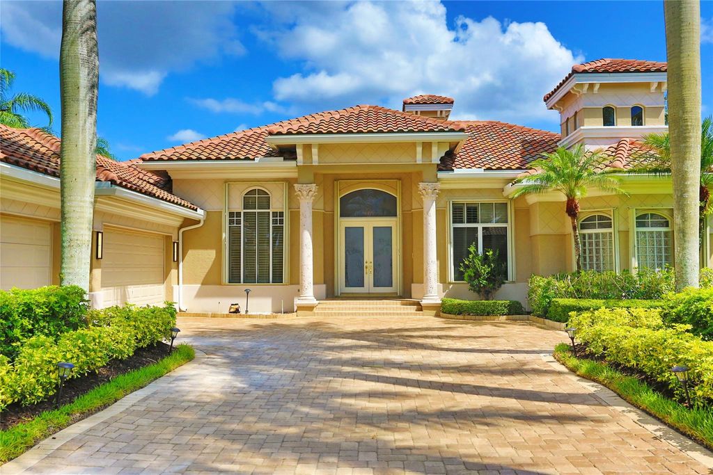 Photo of 10771 Hawks Vista Street, Plantation, FL 33324 (MLS # F10508370)