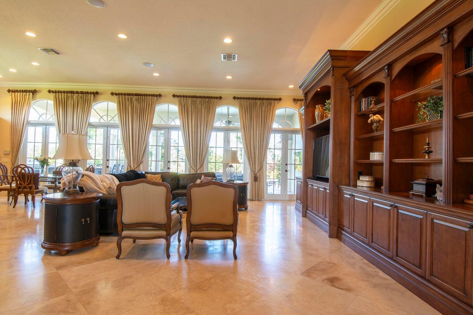 TESORO PLAT NO 4 - Residential Lease