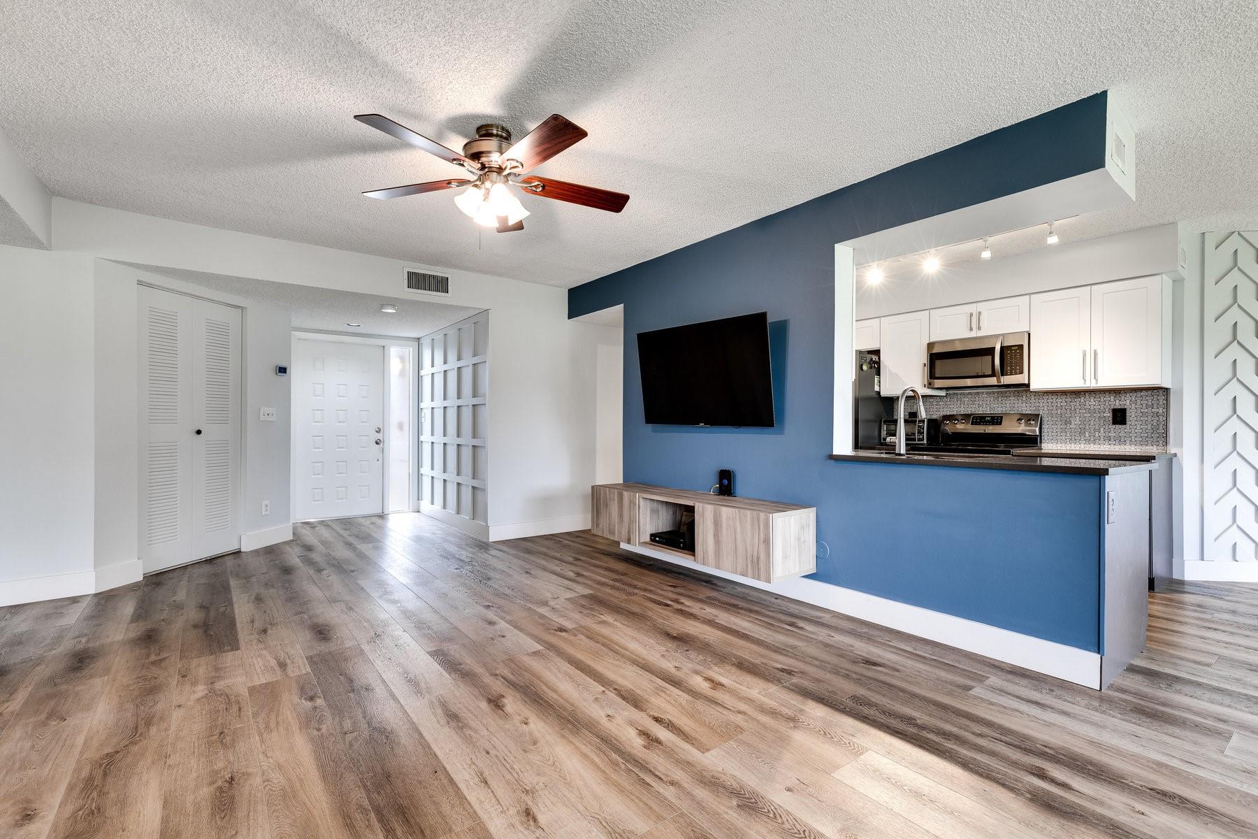 9321 NW 9th Pl 9321