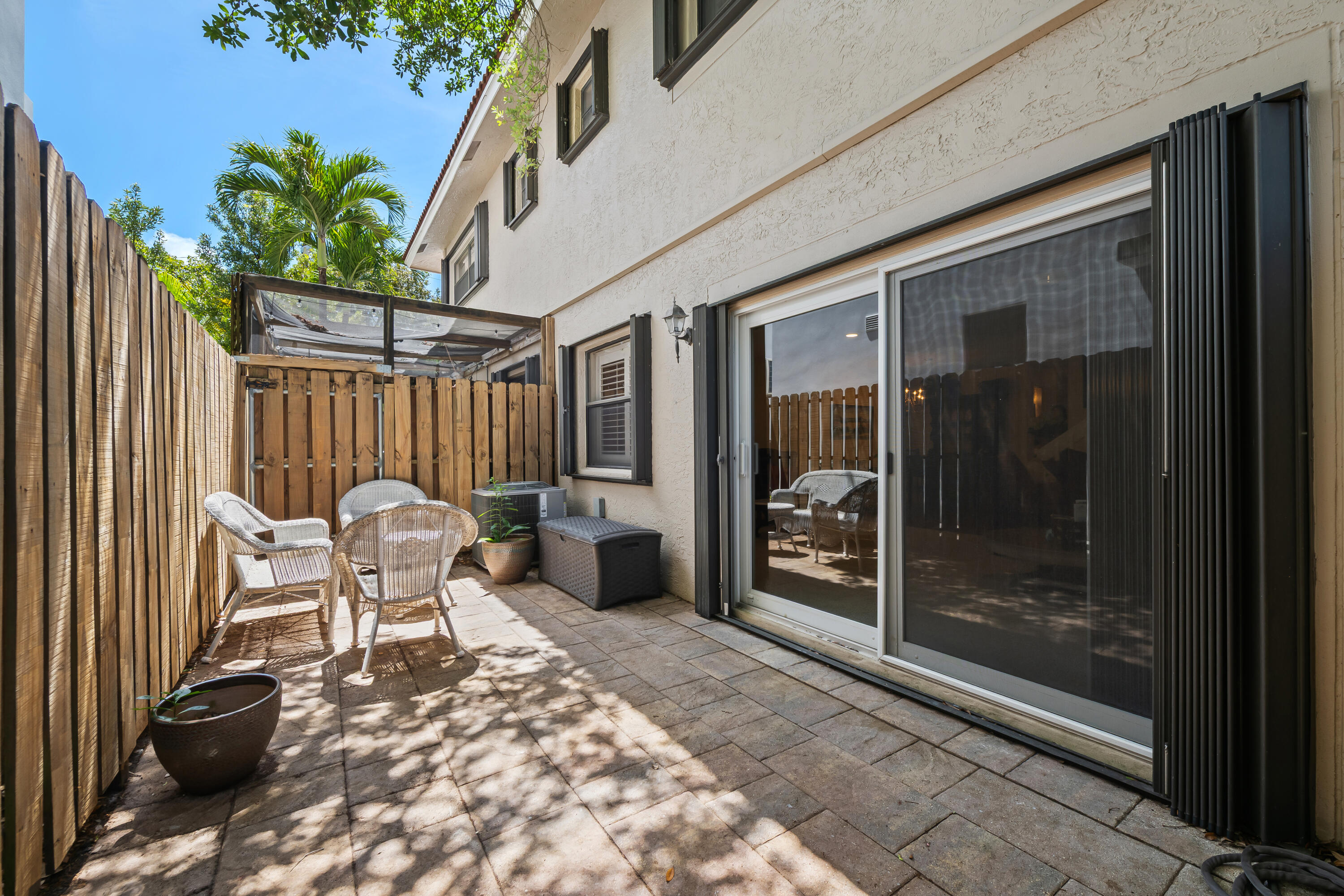 CAPISTRANO TOWNHOMES CONDO - Residential