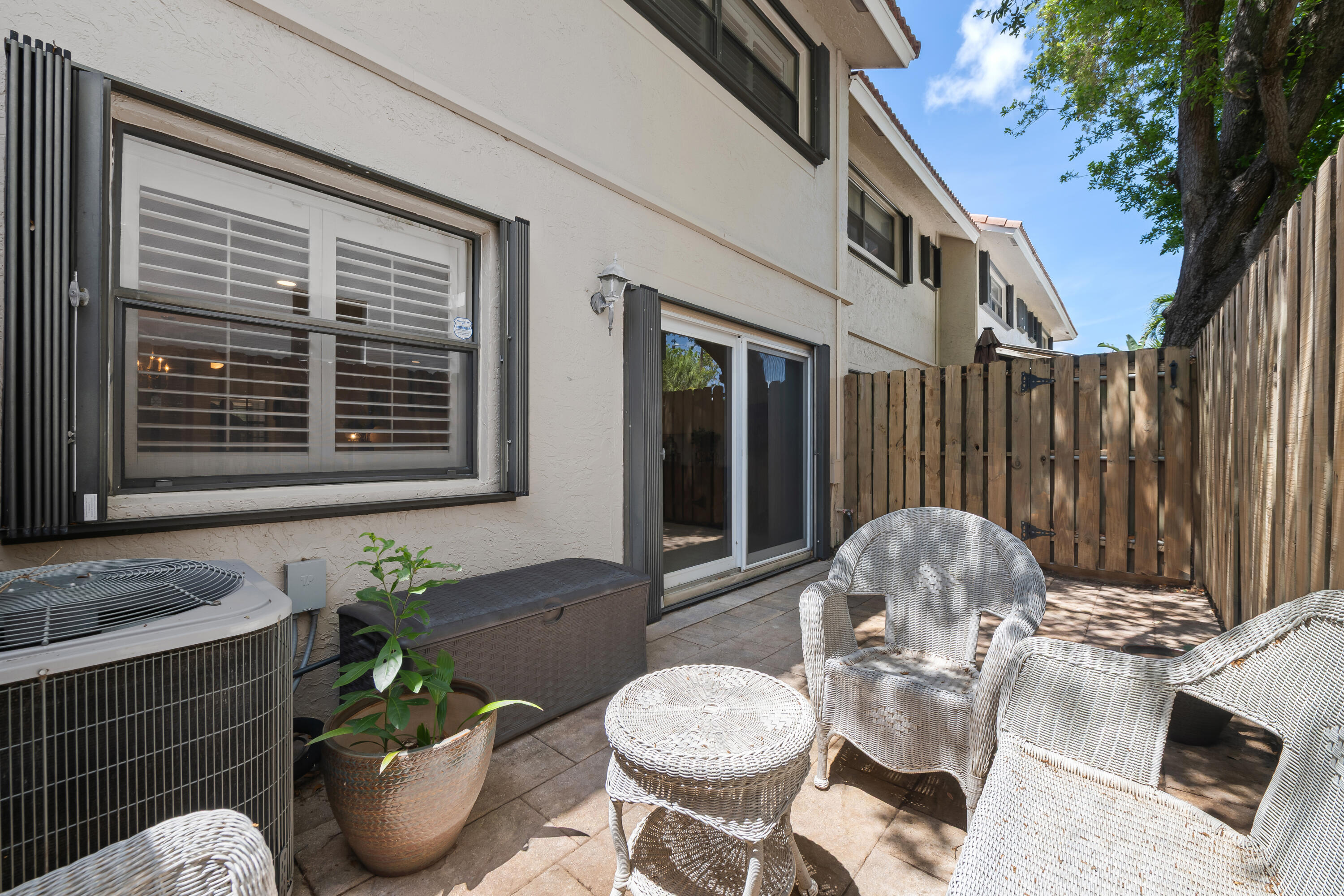 CAPISTRANO TOWNHOMES CONDO - Residential