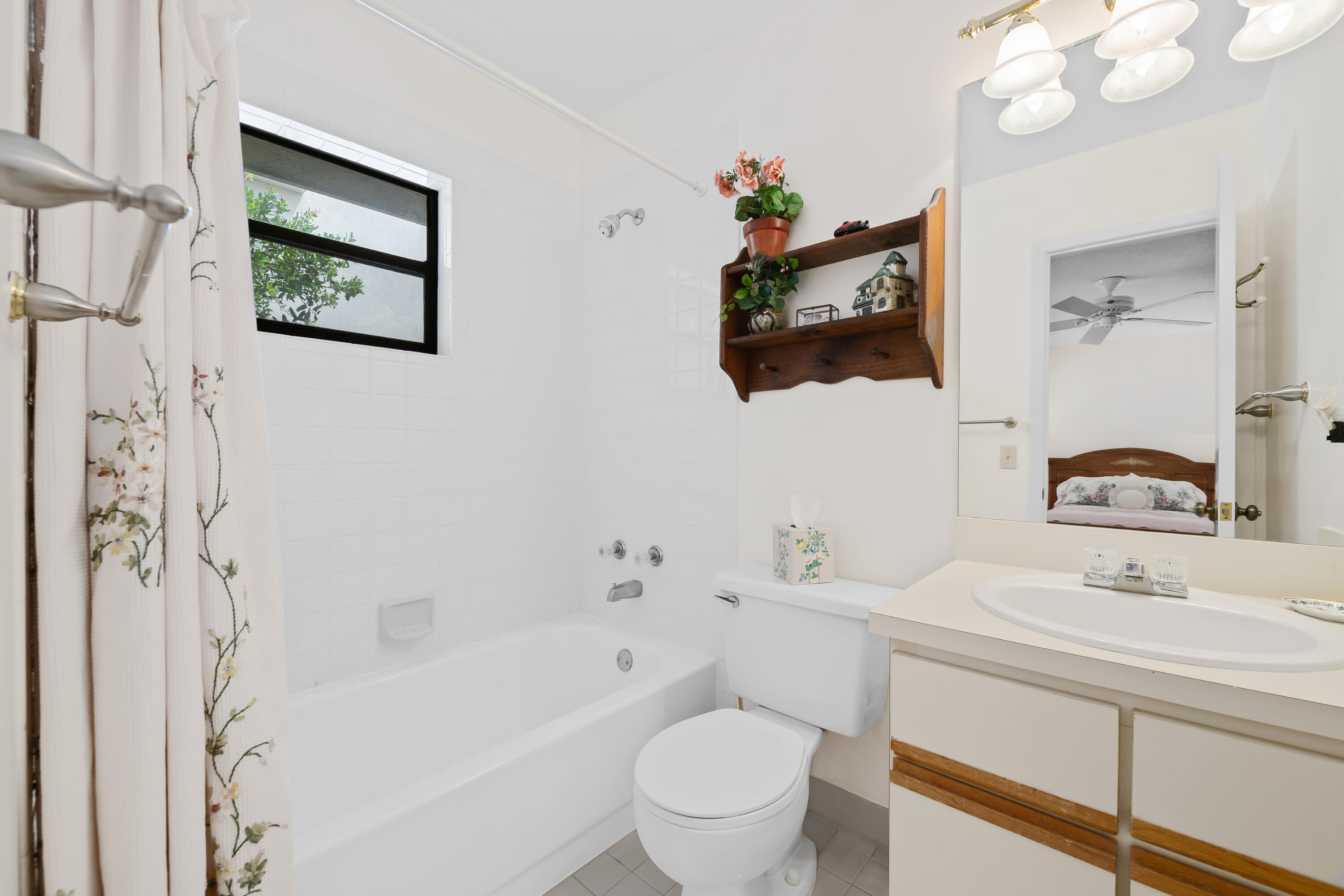 CAPISTRANO TOWNHOMES CONDO - Residential