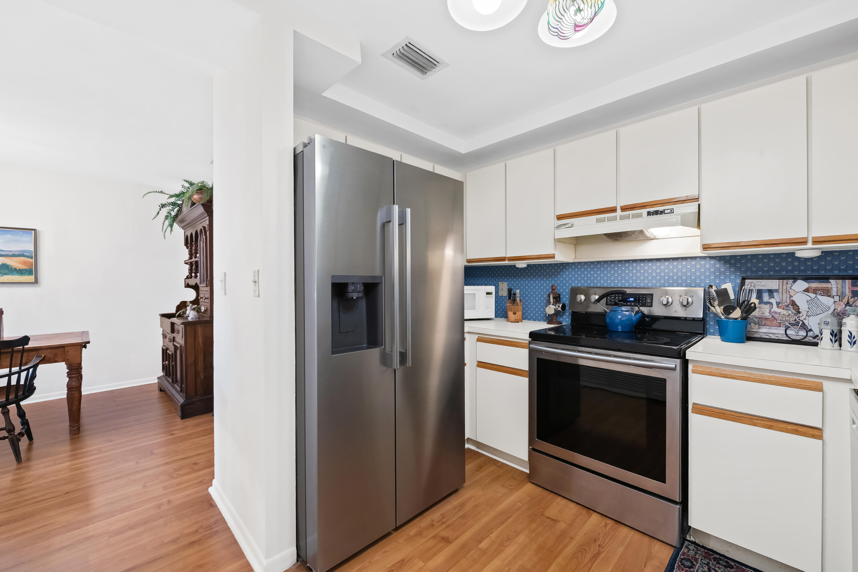 CAPISTRANO TOWNHOMES CONDO - Residential