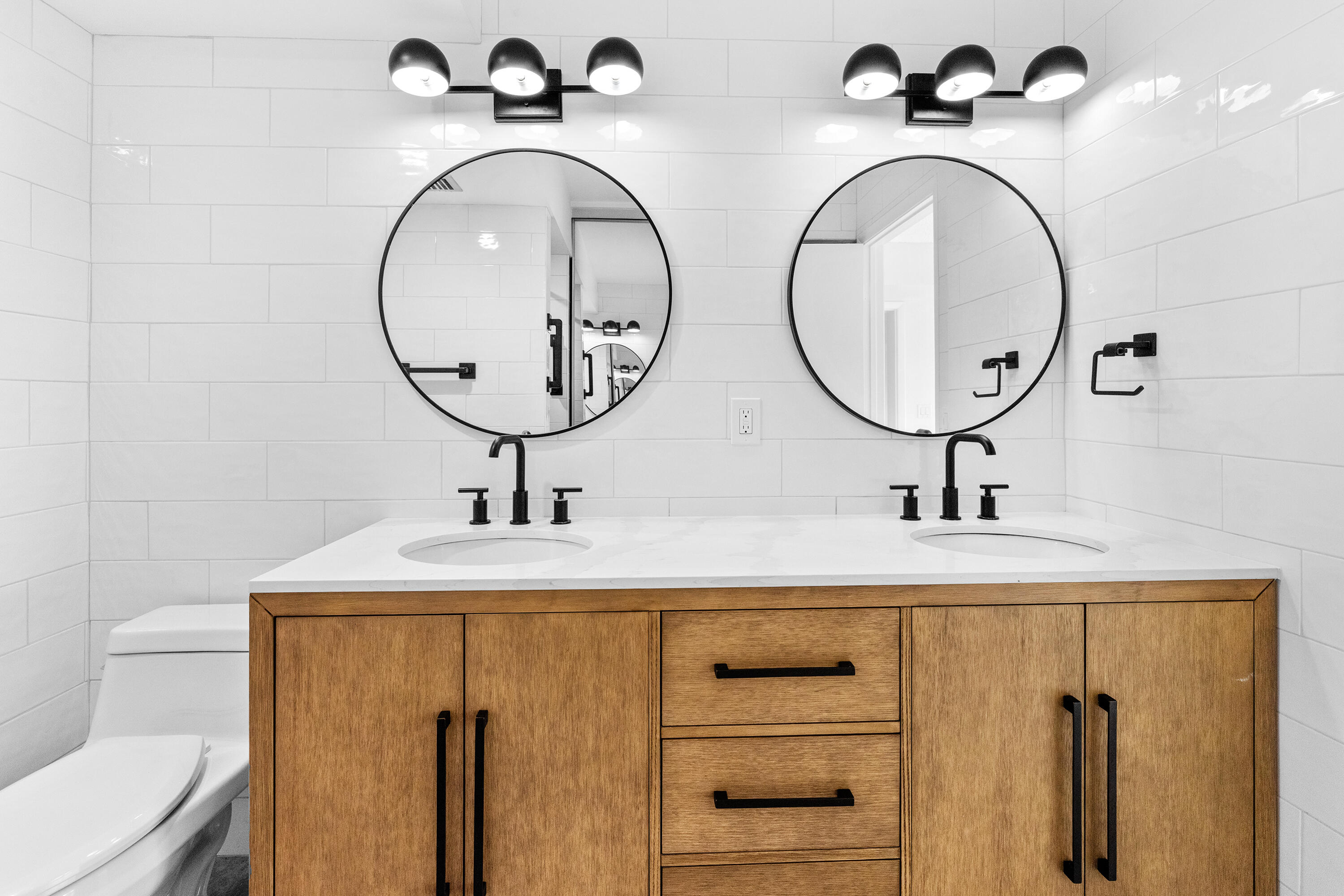 WHITEHALL VILLAGE - Residential