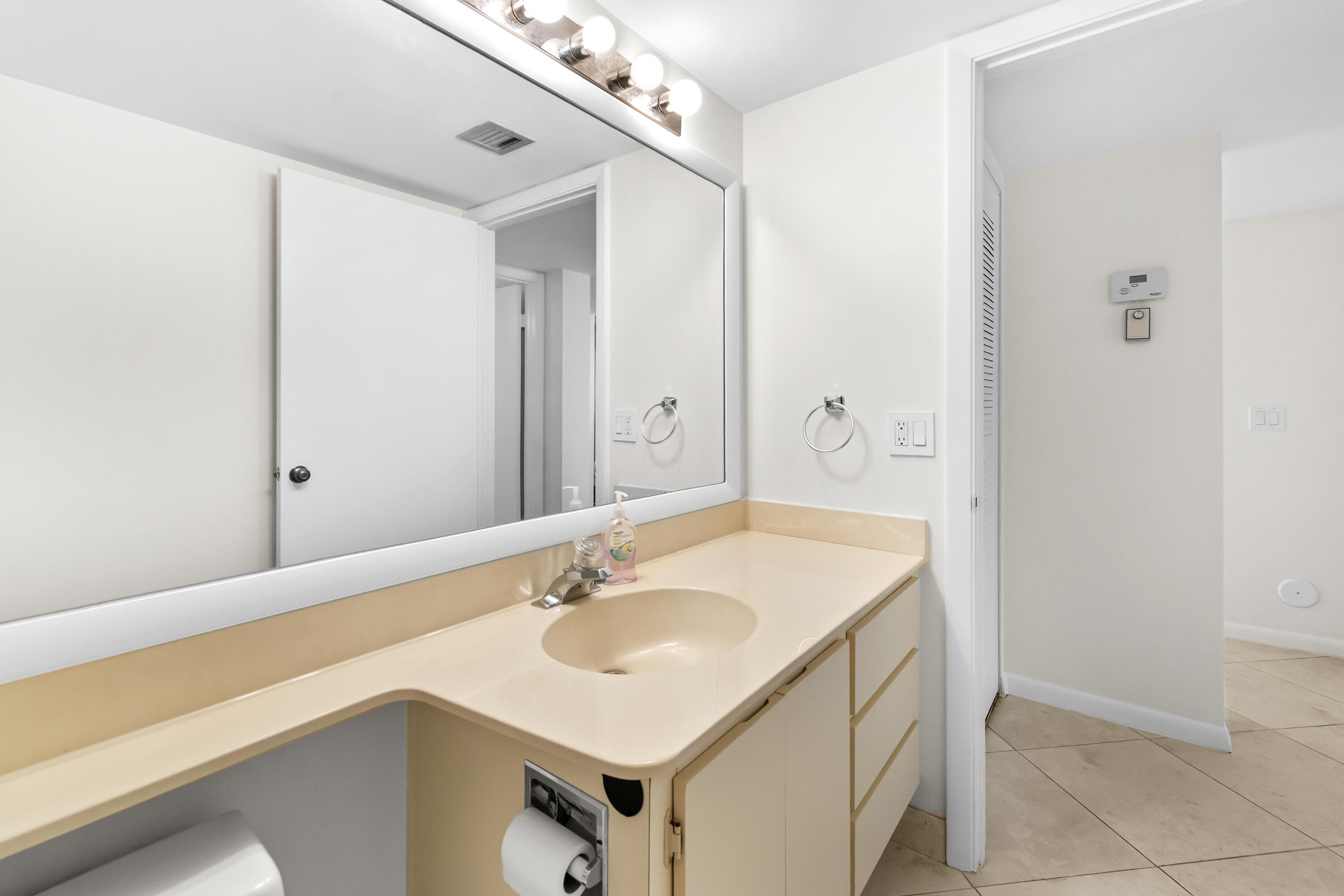 WHITEHALL VILLAGE - Residential