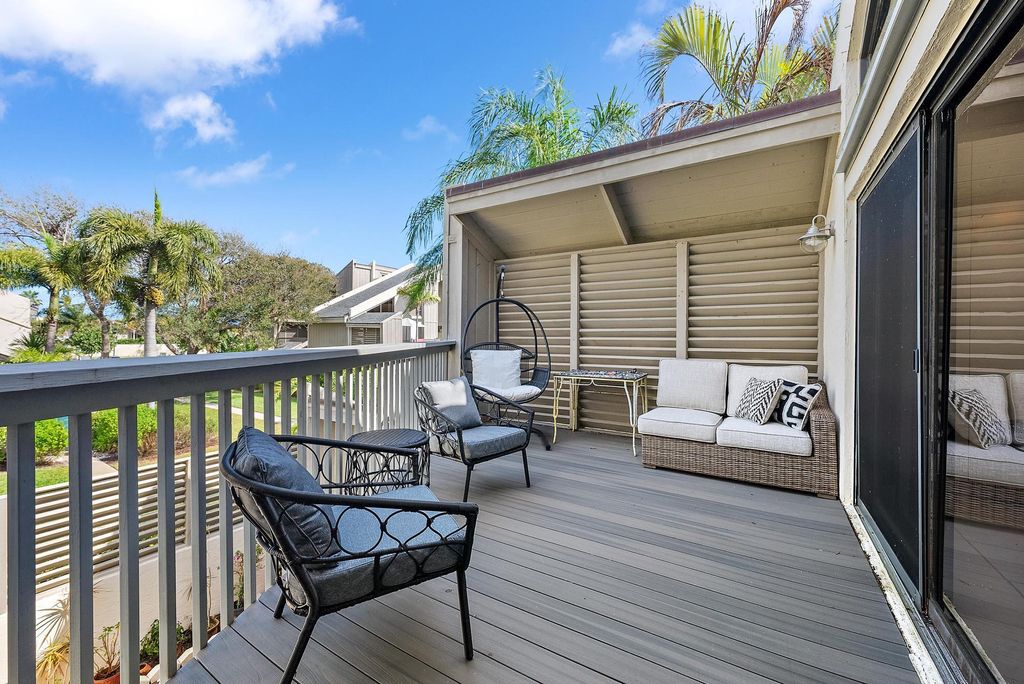 Photo of 1605 S Us Highway 1 #16f, Jupiter, FL 33477 (MLS # R11121682)