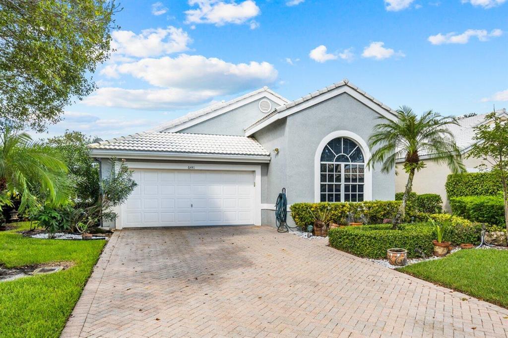 HAMPTON FAIRWAYS AT INDIAN SPRINGS - Residential