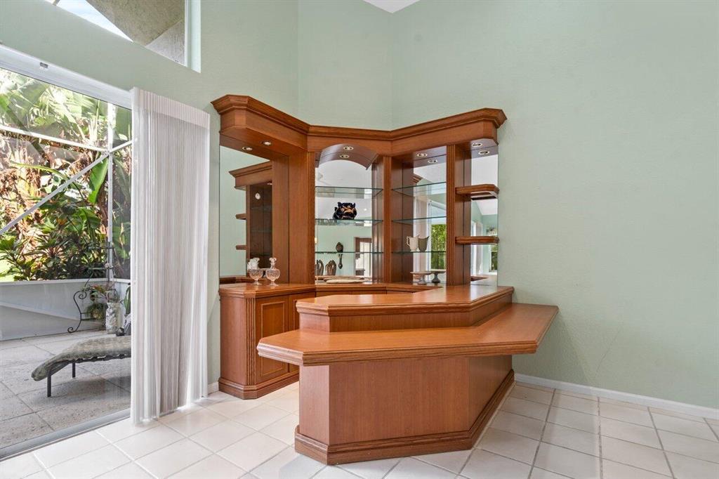 HAMPTON FAIRWAYS AT INDIAN SPRINGS - Residential