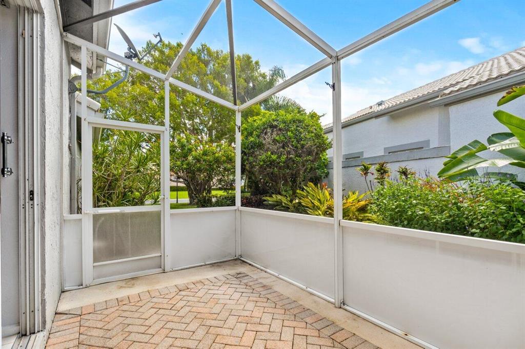 HAMPTON FAIRWAYS AT INDIAN SPRINGS - Residential