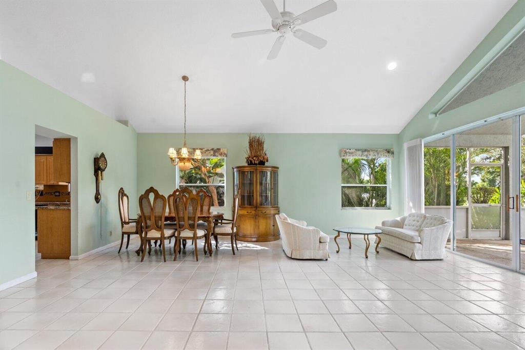 HAMPTON FAIRWAYS AT INDIAN SPRINGS - Residential