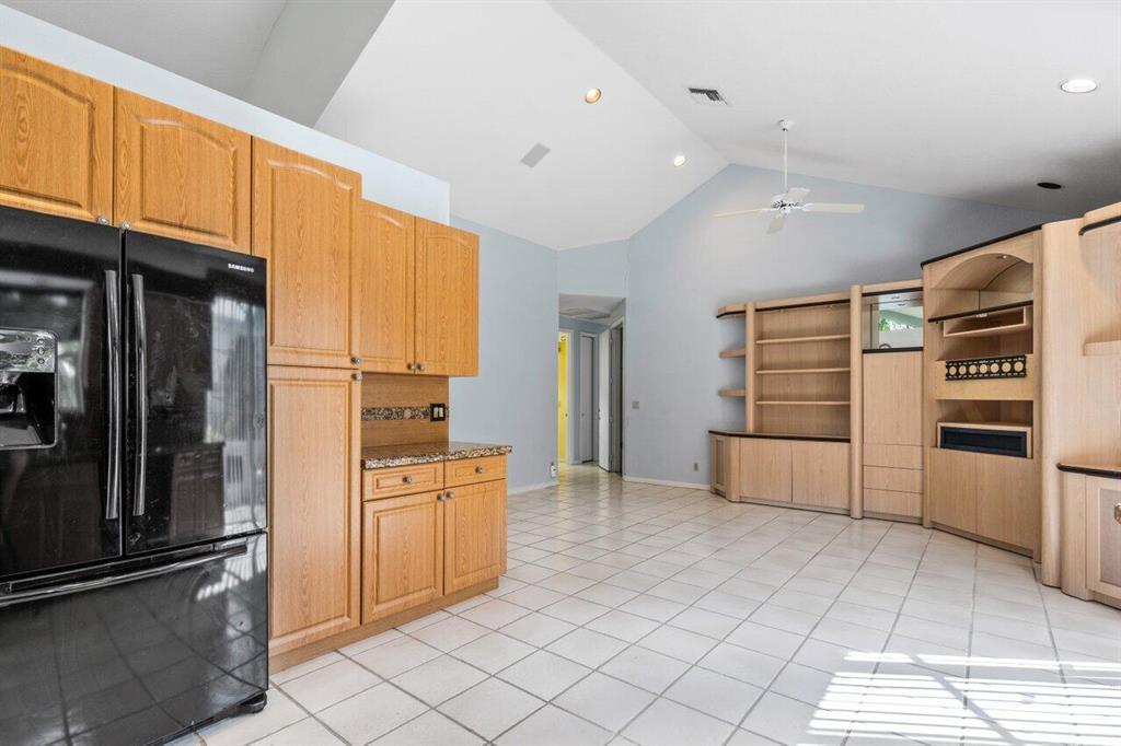 HAMPTON FAIRWAYS AT INDIAN SPRINGS - Residential