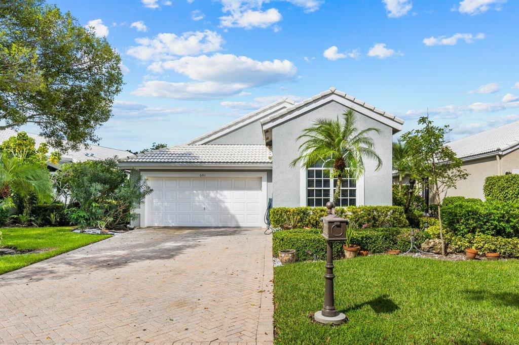 HAMPTON FAIRWAYS AT INDIAN SPRINGS - Residential