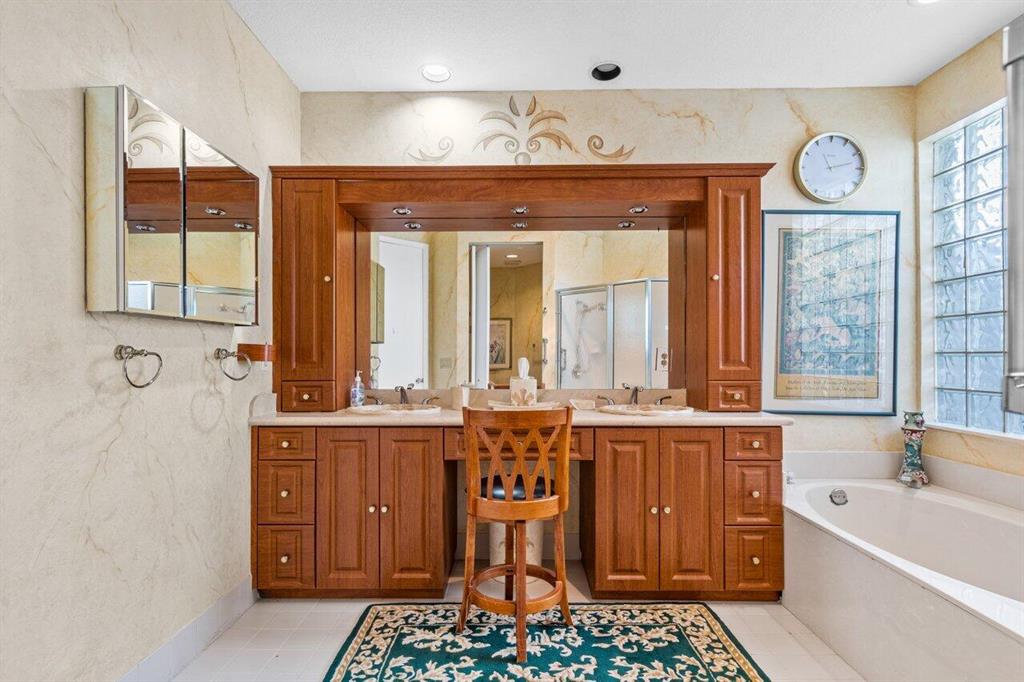 HAMPTON FAIRWAYS AT INDIAN SPRINGS - Residential