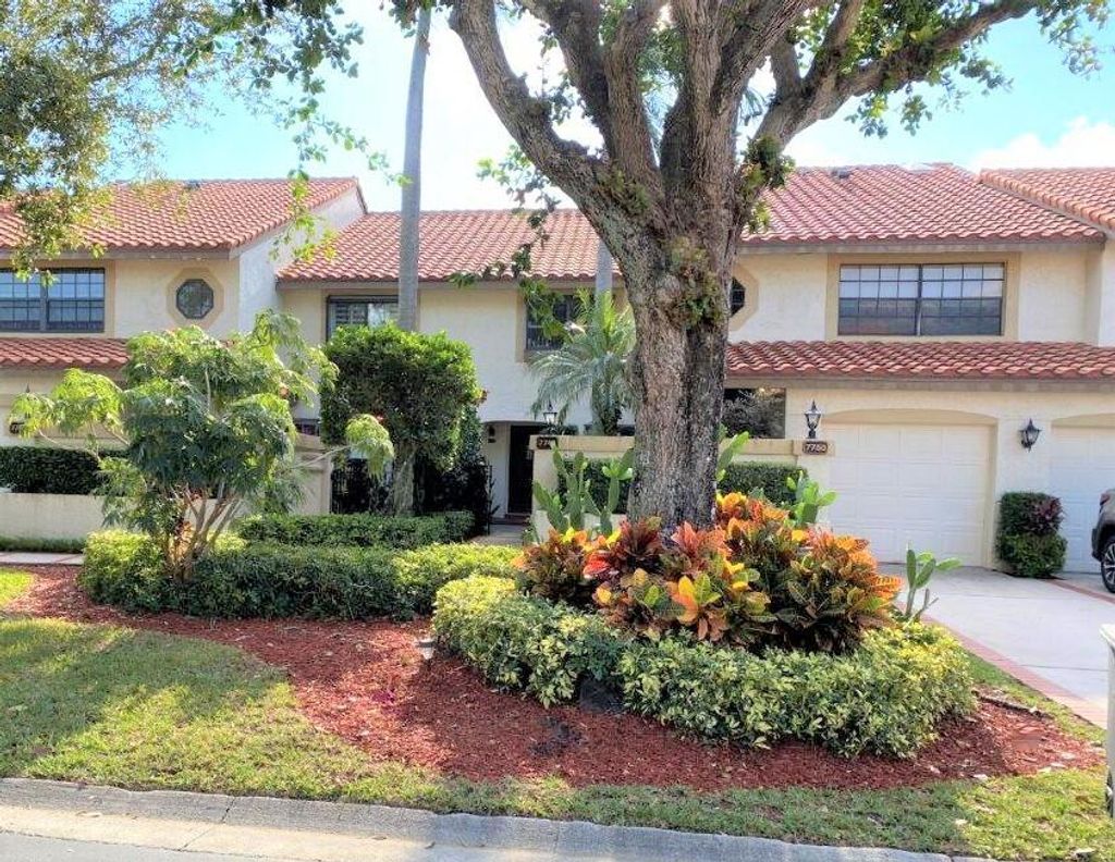 Photo of 7748 La Mirada Drive, Boca Raton, FL 33433 (MLS # R10766104)
