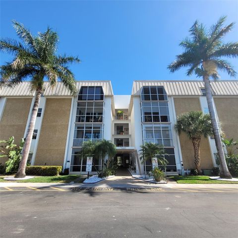 3000 NE 16th Ave D407 Oakland Park FL 33334