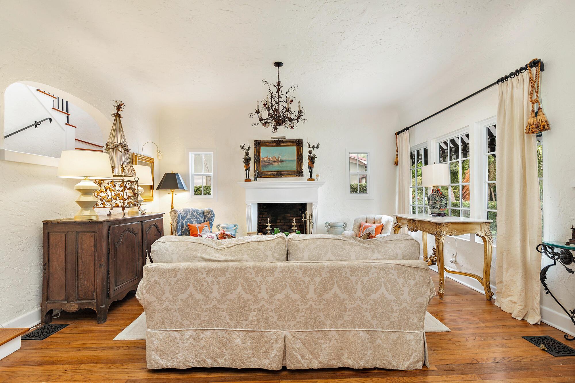 FLAMINGO PARK - Residential