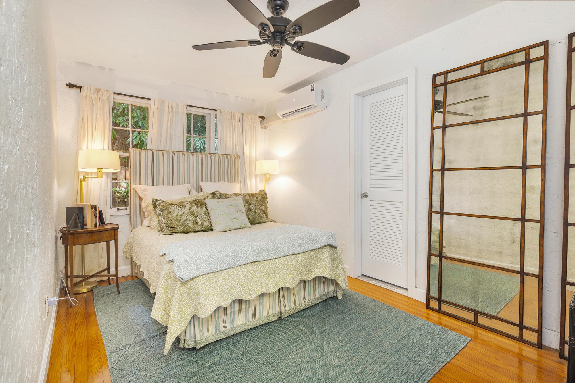 FLAMINGO PARK - Residential