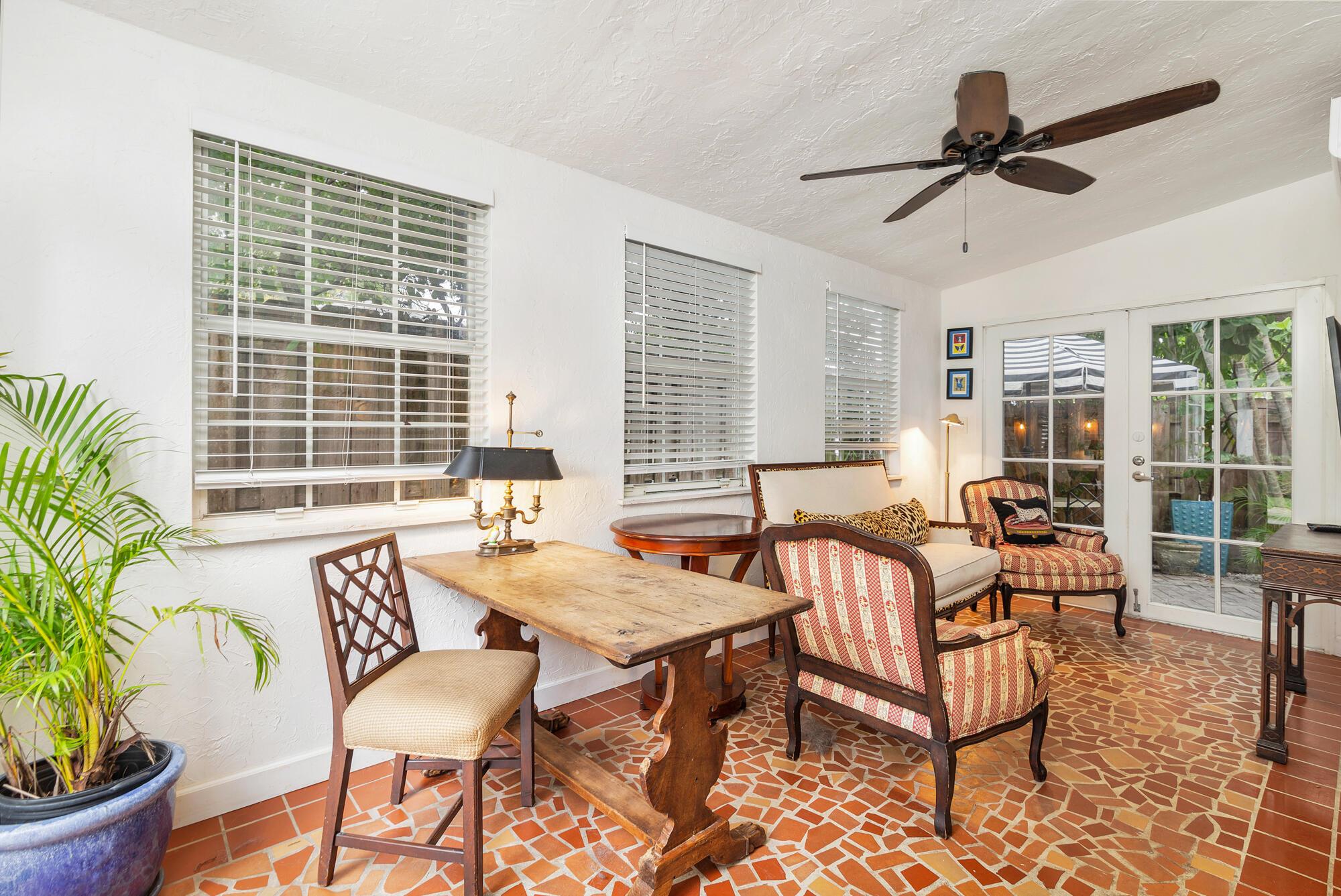 FLAMINGO PARK - Residential