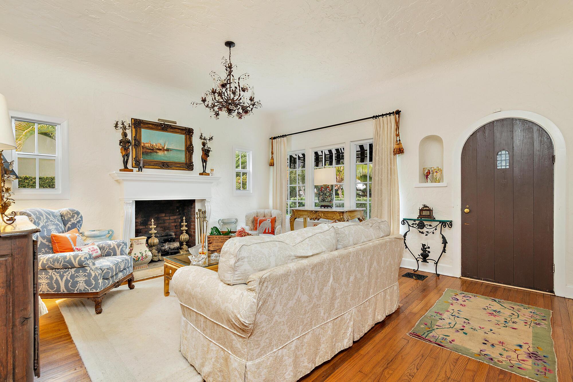 FLAMINGO PARK - Residential