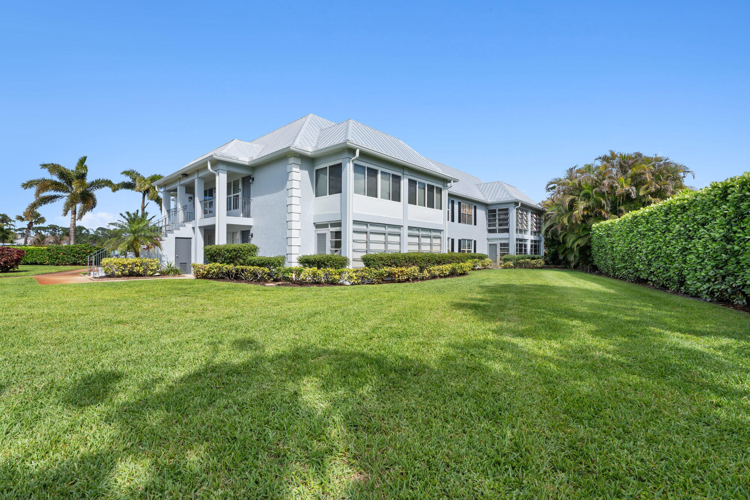 HALF MILE LAKE CONDO - Residential