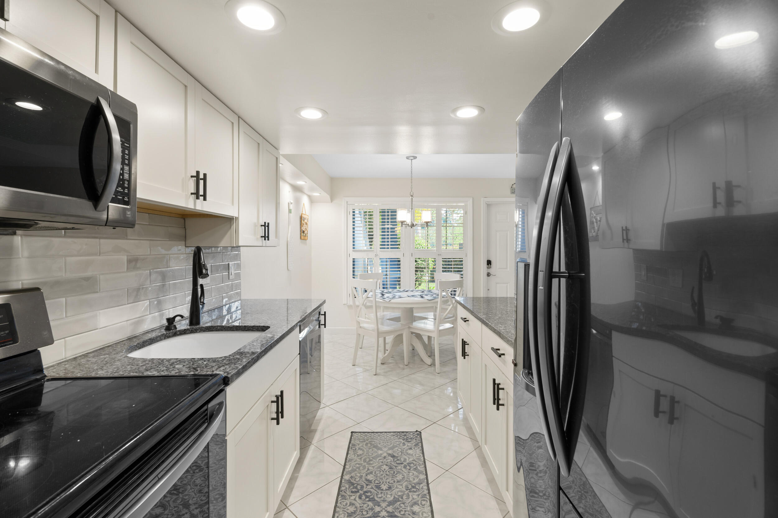 HALF MILE LAKE CONDO - Residential