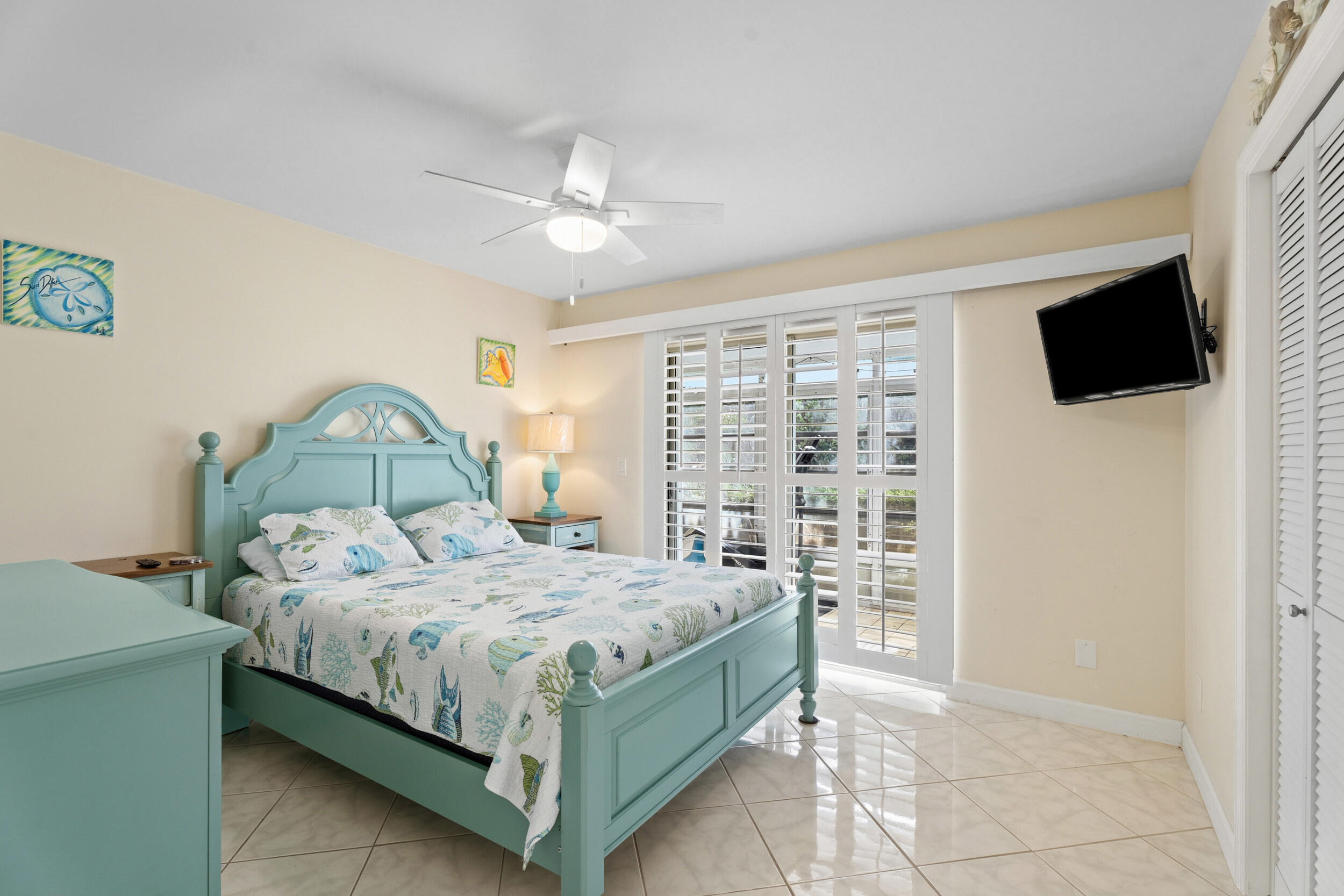 HALF MILE LAKE CONDO - Residential