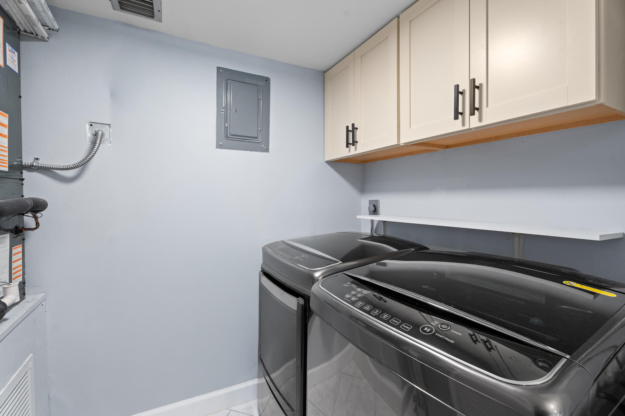 HALF MILE LAKE CONDO - Residential