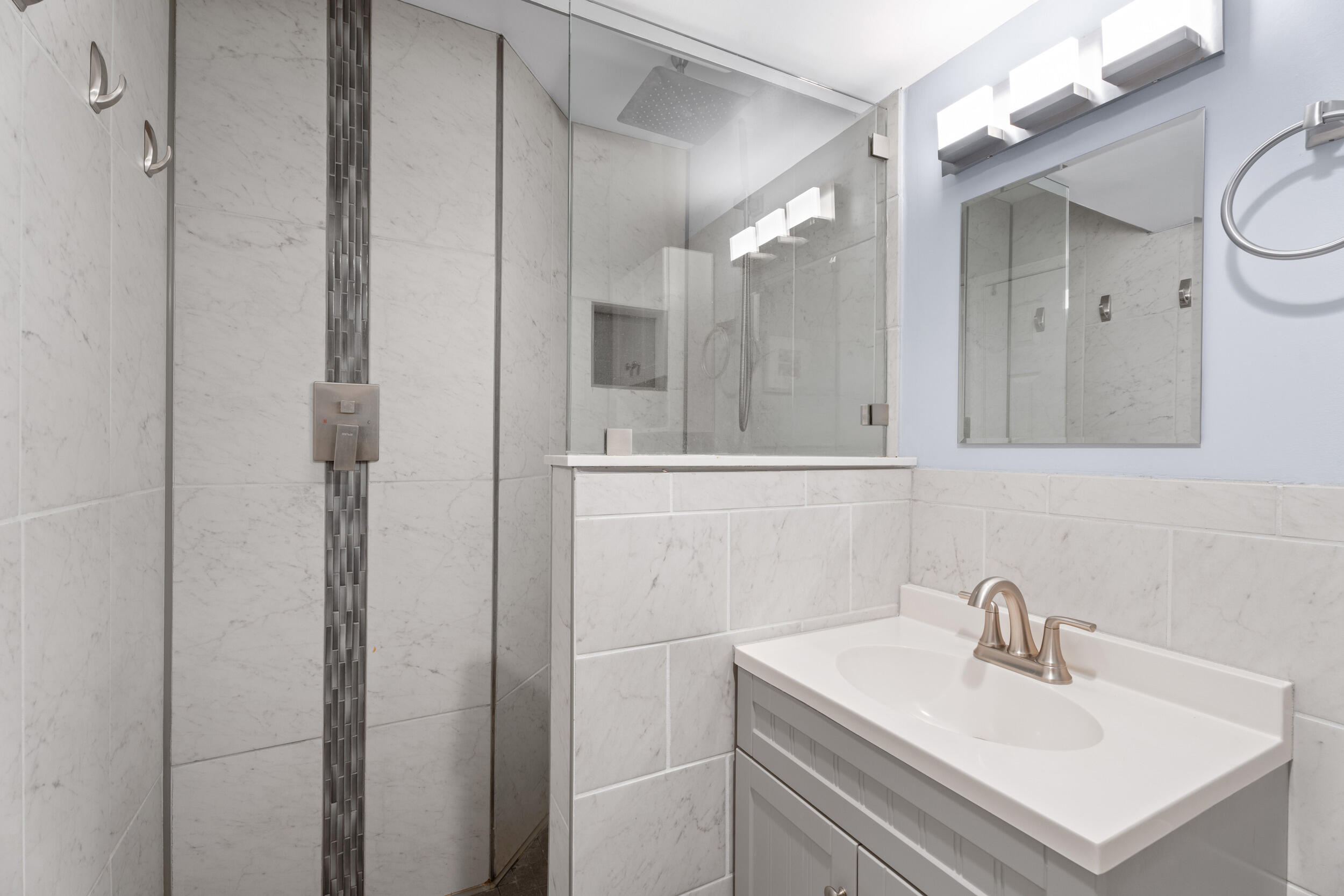 HALF MILE LAKE CONDO - Residential