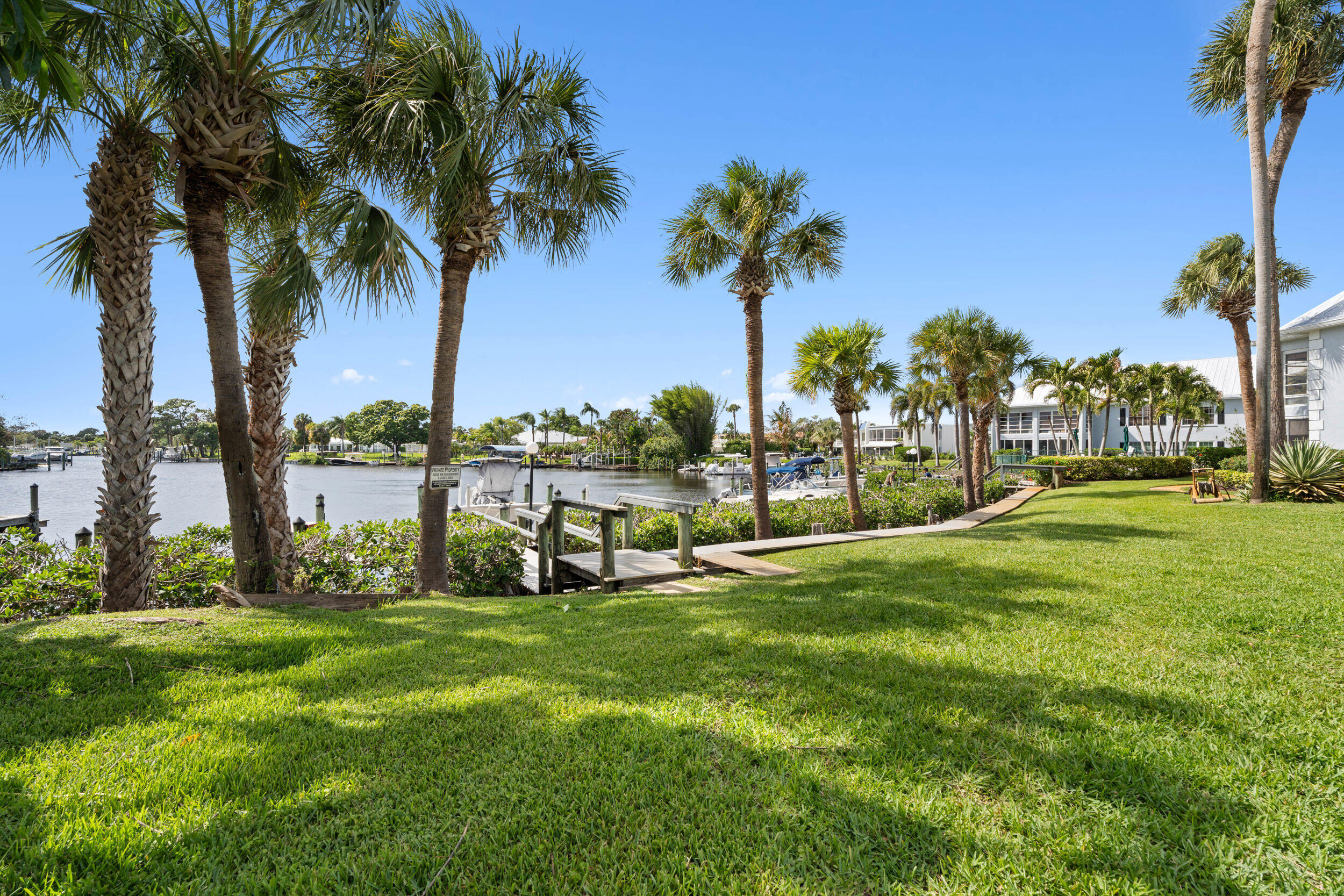 HALF MILE LAKE CONDO - Residential