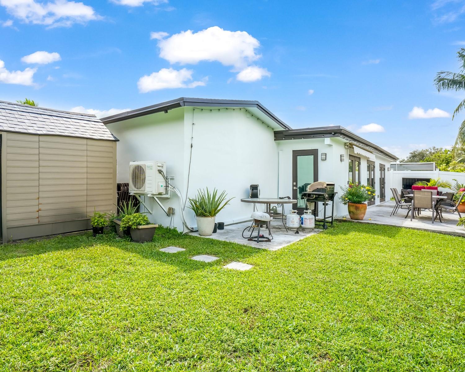 Sunrise Golf Village Sec - Residential