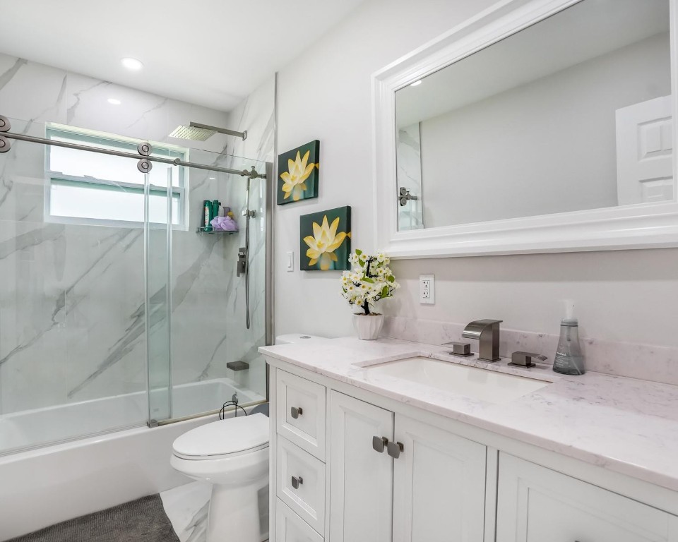 Sunrise Golf Village Sec - Residential