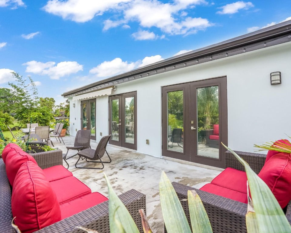 Sunrise Golf Village Sec - Residential